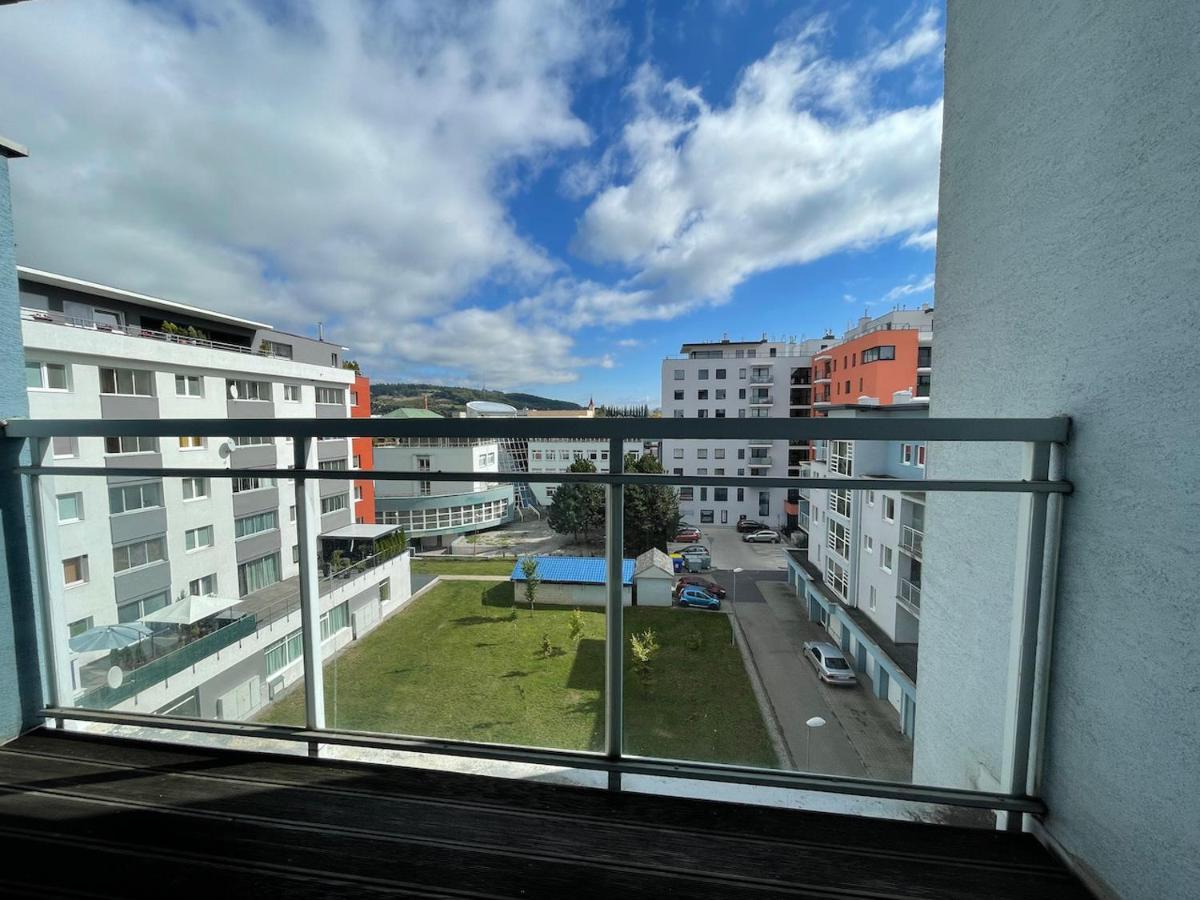 Cozy Apartment - Citycentre - Freeparking - Selfcheck-In Липтовски-Микулаш Экстерьер фото
